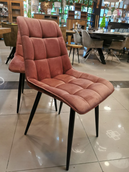 Krzesło welurowe z przeszyciami różowe