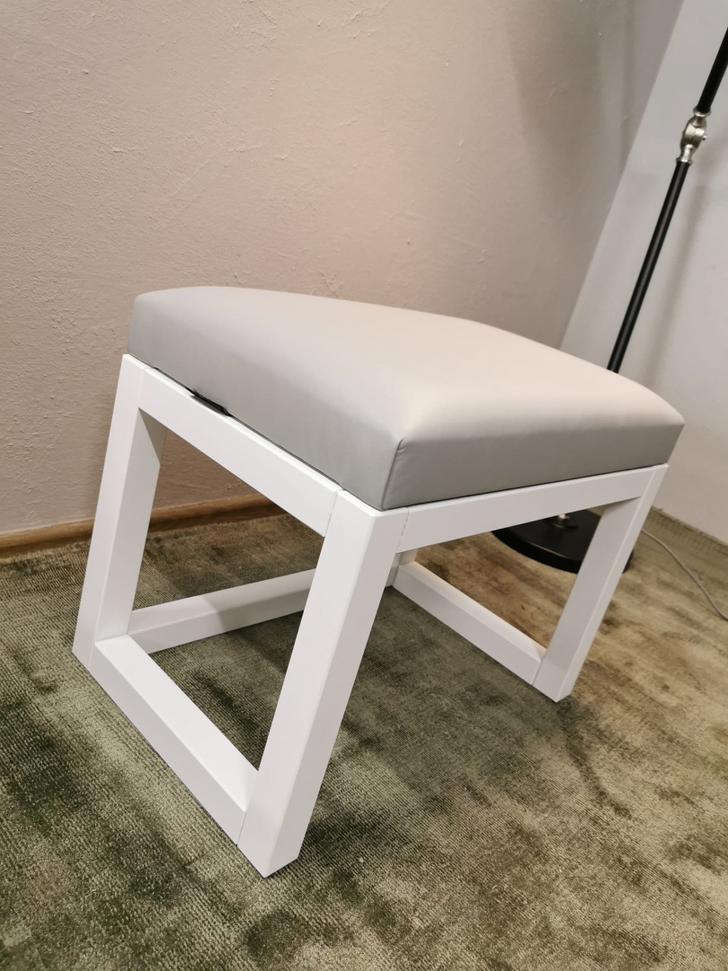Drewniane siedzisko Emra Wood Design ekoskóra Drewniane siedzisko Emra Wood Design ekoskóra