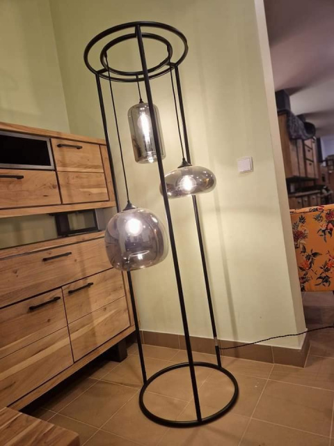 Lampa podłogowa Coco Maison Jayden Lampa podłogowa Coco Maison Jayden