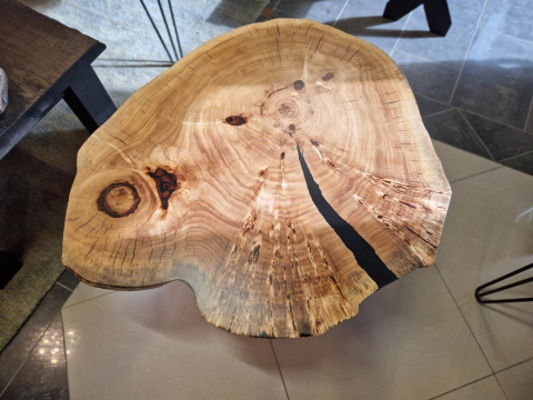 Stolik kawowy z plastra drzewa 95 x 82 cm