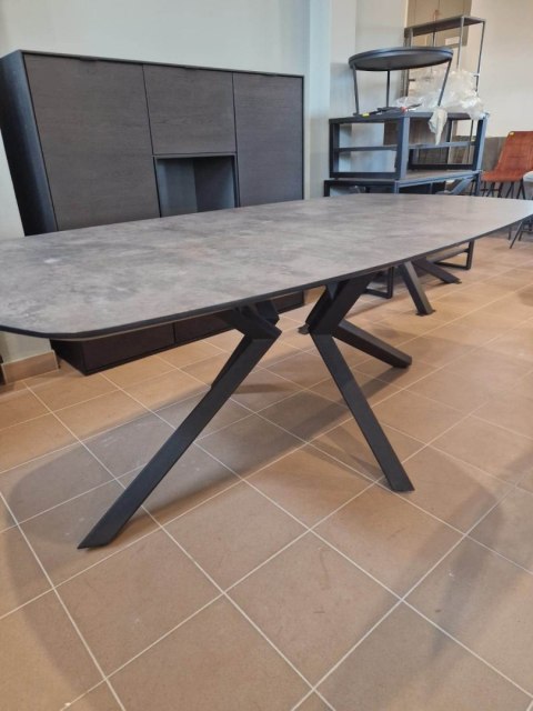 Stół Xooon Masura 240 x 110 cm owal antracyt Stół Xooon Masura 240 x 110 cm owal antracyt