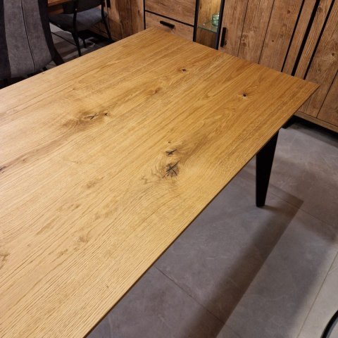 Stół dębowy 200 x 90 cm dostępny od ręki Stół dębowy 200 x 90 cm dostępny od ręki