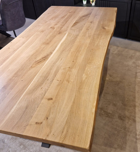 Stół dębowy 200 x 100 cm dostępny od ręki Stół dębowy 200 x 100 cm dostępny od ręki