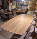 (K, od ręki) Stół Xooon Arvada 250 x 110 cm Oval lity dąb