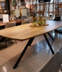 (R, od ręki) Stół Xooon Arvada 250 x 110 cm Oval lity dąb