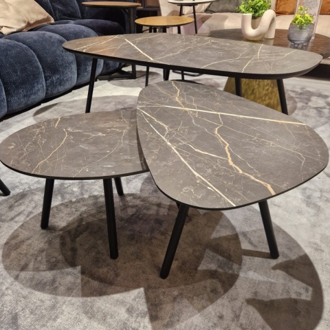 Zestaw trzech stolików kawowych Palazio – Blat Primo Laminato o wyglądzie marmuru Onyx Zestaw trzech stolików kawowych Palazio – Blat Primo Laminato o wyglądzie marmuru Onyx