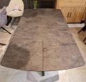 [M od ręki, Defekt] Stół rozkładany Pavalon 140-190x100 cm na centralnej nodze, blat Primo Laminato (HPL) w kolorze antracytowym