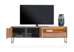 (M, defekt) Nowoczesna szafka RTV Trapani Henders & Hazel 200 cm, fornir mango smoked, z oświetleniem LED