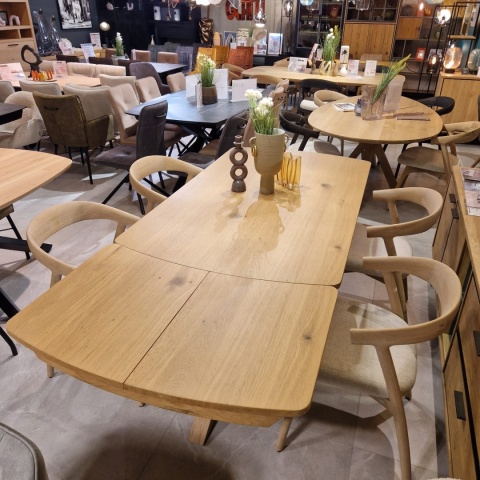 (R,K,M od ręki) Stół rozkładany Henders & Hazel Nyon 170-230x100 cm, fornir dębowy, kolor Dune Oak/ Dąb Wydmowy