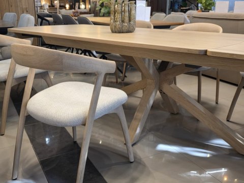 Stół rozkładany NYON Henders & Hazel 200-280x100 cm, fornir dębowy, kolor natural sand Stół rozkładany NYON Henders & Hazel 200-280x100 cm, fornir dębowy, kolor natural sand