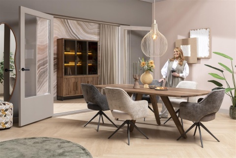 Witryna/Kredens EVEREST 150 cm, 3 szklane drzwi LED, 3 pełne drzwi soft-closing, fornir z dymionego drzewa mango Witryna/Kredens EVEREST 150 cm, 3 szklane drzwi LED, 3 pełne drzwi soft-closing, fornir z dymionego drzewa mango