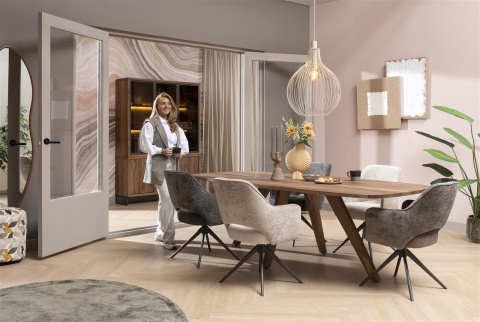 Witryna/Kredens EVEREST 150 cm, 3 szklane drzwi LED, 3 pełne drzwi soft-closing, fornir z dymionego drzewa mango Witryna/Kredens EVEREST 150 cm, 3 szklane drzwi LED, 3 pełne drzwi soft-closing, fornir z dymionego drzewa mango