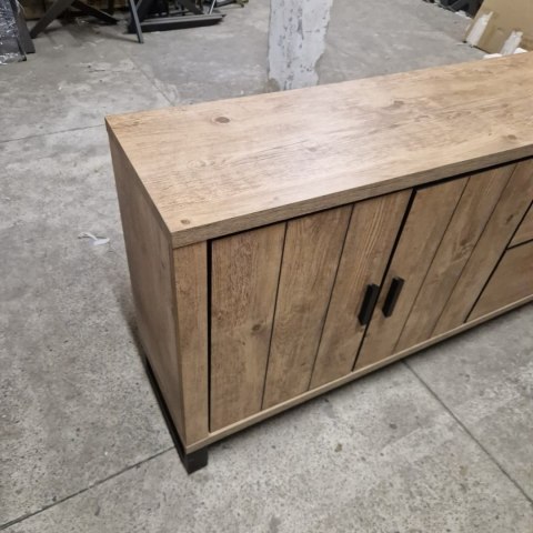 (M, defekt #1) Komoda Pavarotti 230 cm Henders& Hazel