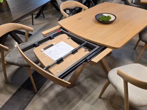 (R, od ręki) Stół rozkładany Henders & Hazel Nyon 140-190x100 cm, fornir dębowy, kolor Dune Oak/Dąb Wydmowy