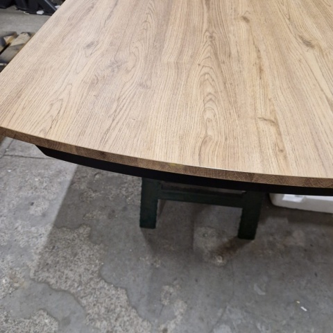 (M, defekt #1) Stół Henders& Hazel Pavalon 200+ 78 x 100 cm Natural VINTAGE OAK