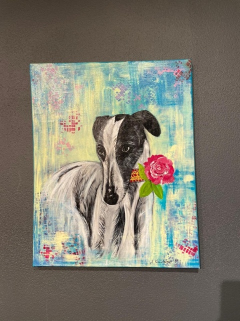 Obraz Ręcznie Malowany "Romantyczny Chart" – Pies z Różą 40x50 cm