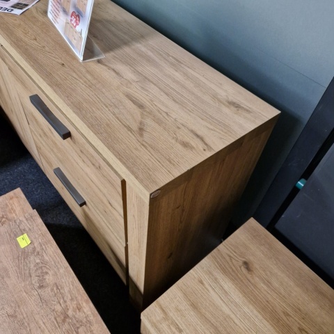 (T, defekt) Komoda Delmonte 190 cm Henders& Hazel