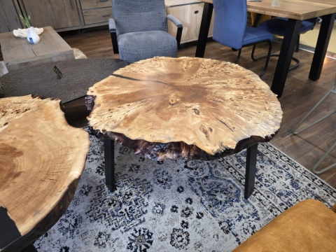 Stolik Kawowy Live Edge z Plastra Czeczota Topoli [Nr 12], Wymiary 102x83 cm, Grubość 9 cm, Nogi Metalowe Czarne