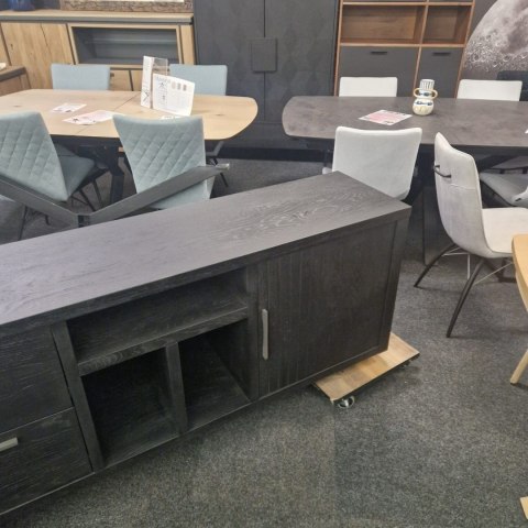 [T, defekt] Komoda Henders& Hazel Pavie 233 cm