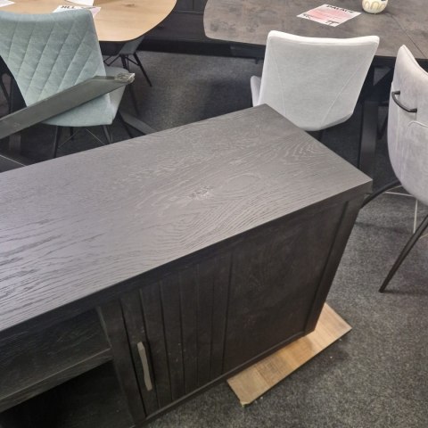 [T, defekt] Komoda Henders& Hazel Pavie 233 cm