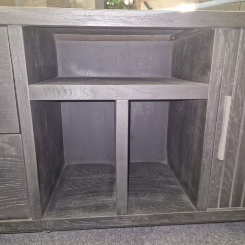 [T, defekt] Komoda Henders& Hazel Pavie 233 cm