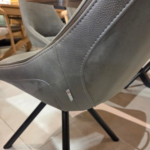 Krzesło do Jadalni Arven Zielony– Tkanina Savannah/Pala | XOOON