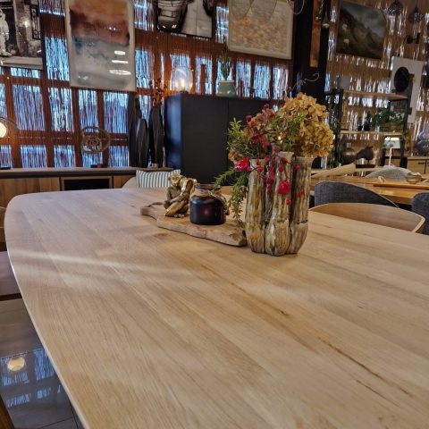 (R, od ręki) Stół Henders& Hazel Shimla 270 x 120 cm