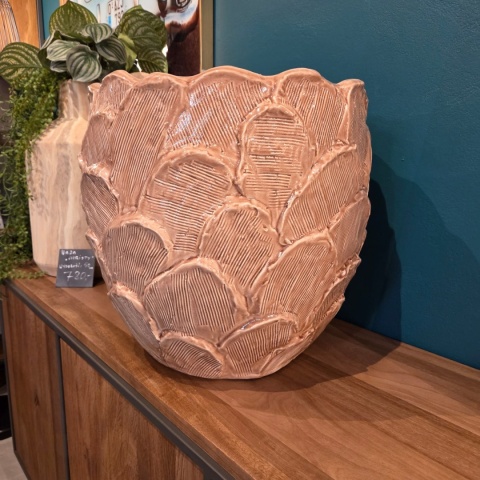 Donica Ceramiczna Jule 40 cm – Fioletowo-Różowa z Reliefem Liści | Coco Maison