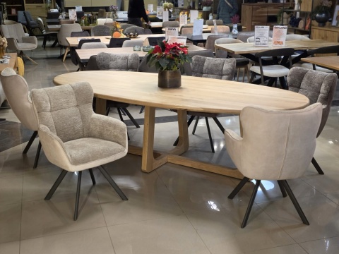 [R, od ręki] Stół Jadalniany Almora 270 cm – Lity Dąb Natural Sand (Lakier Platinum)