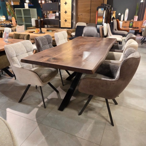 Stół Jadalniany Massivo – Lity Dąb 5 cm (Noga Pająk)