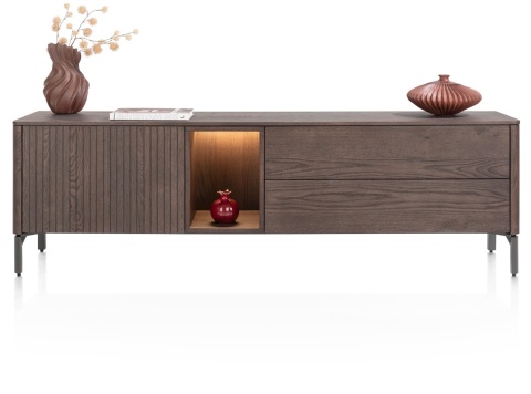 [na zamówienie] Szafka RTV / Lowboard TRENTON 180 cm, Fornir Dębowy Kolor Clay, Lamele, LED, 3w1 (Nogi/Cokół/Wisząca) – XOOON