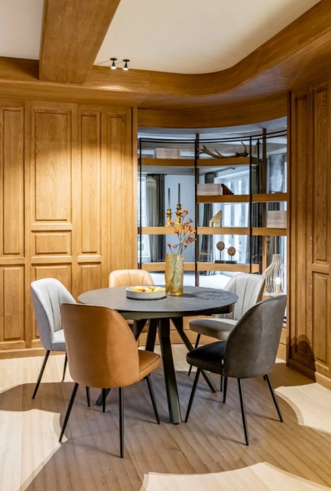 Krzesło jadalniane LEO – wybór tapicerki