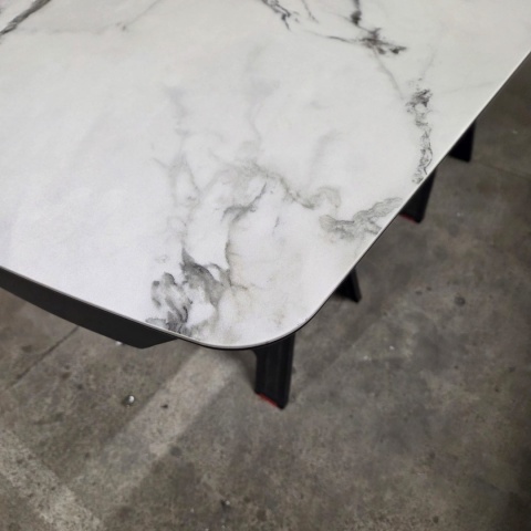 [M, defekt #1] Stół Henders& Hazel Vegas 200+ 80 x 100 cm ceramika na szkle hartowanym