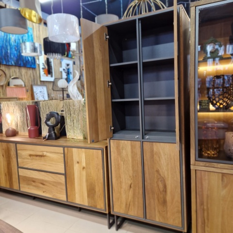 [R] Wąska Witryna Trapani Henders & Hazel – Smoked Mango, Loftowy Design (210 cm)