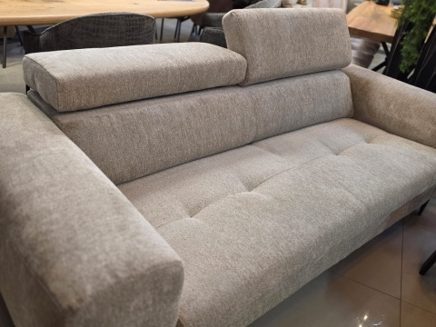 Sofa TALISMAN 2,5-osobowa – Tkanina Szenilowa ENZO – Marka XOOON