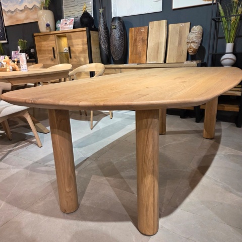 [K, od ręki] Stół Jadalniany AZULO 210 cm – Massief Eiken / Natural Sand