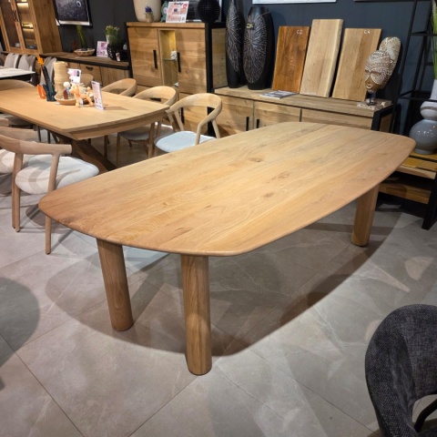 [K, od ręki] Stół Jadalniany AZULO 210 cm – Massief Eiken / Natural Sand