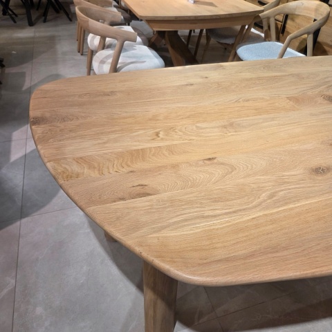 [K, od ręki] Stół Jadalniany AZULO 210 cm – Massief Eiken / Natural Sand