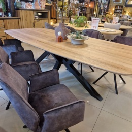 [R, od ręki] Stół Owalny SHIMLA 270 cm – Lity Dąb / Metalowa Noga Design