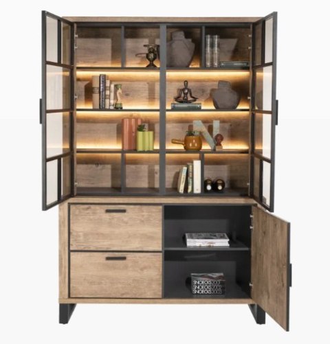 [K, defekt] Kredens Henders& Hazel Pavarotti