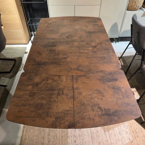 [K] Stół rozkładany PAVALON 140-190 cm – Kolor Roest (Rdza) – HPL
