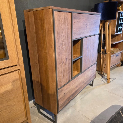 [K, defekt] Wysoka komoda Trapani 120 cm – Wędzony Fornir Mango, LED | Industrial