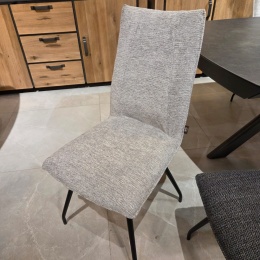 [K, od ręki] Krzesło MONACO – Tkanina Vada (KIEZEL)