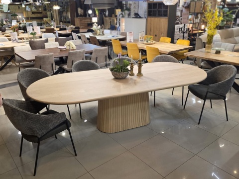 Dębowy stół jadalniany Ravello 270 x 120 cm – kolor Dune – matowy lakier