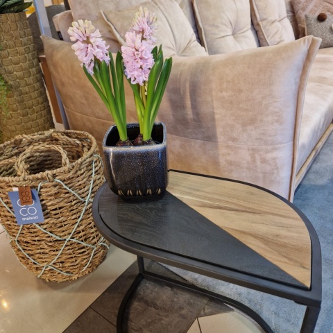 Stolik pomocniczy COCO maison LEAF 57x30 cm – drewniany blat w kształcie liścia