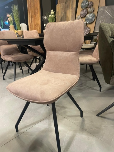 Krzesło jadalniane ZORA – Beżowa Mikrofibra Calabria, Design XOOON