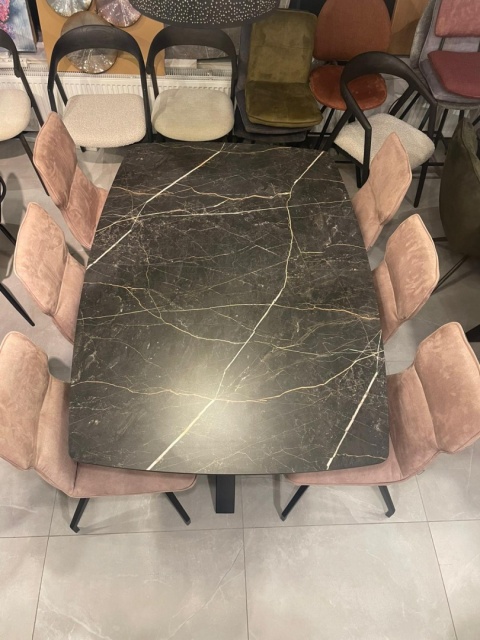 Krzesło jadalniane ZORA – Beżowa Mikrofibra Calabria, Design XOOON