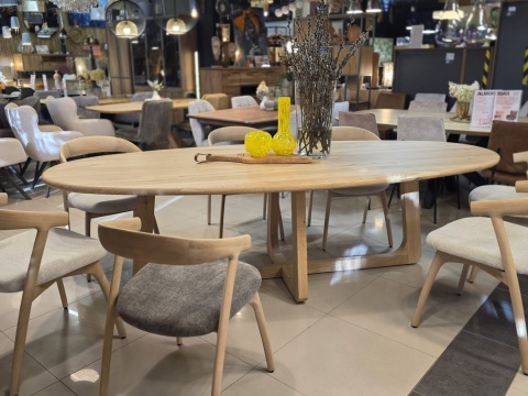 [R, od ręki] Stół Jadalniany Almora 270 cm – Lity Dąb Natural Sand (Lakier Platinum)