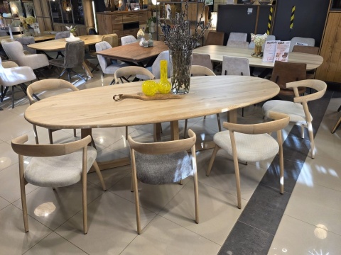 [R, od ręki] Stół Jadalniany Almora 270 cm – Lity Dąb Natural Sand (Lakier Platinum)