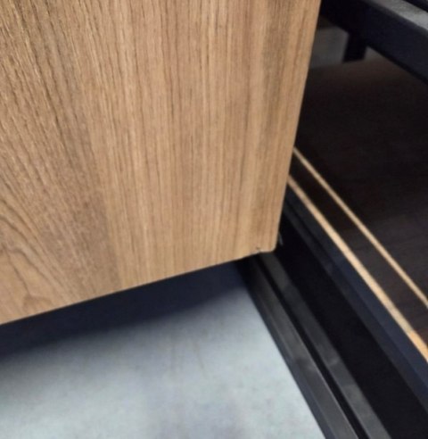 [K, defekt] Wysoka komoda H&H Avalon/ Avalox natural VINTAGE OAK
